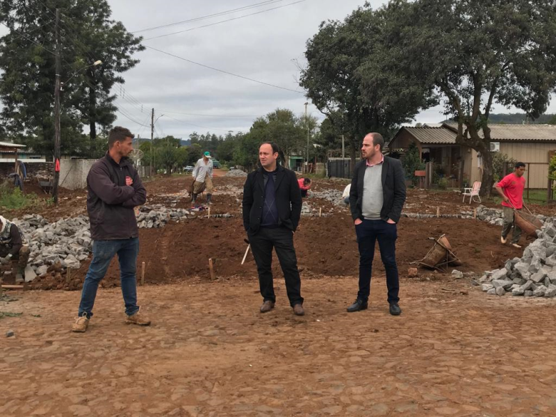 GENERAL OSÓRIO TERÁ MAIS UMA QUADRA DE CALÇAMENTO